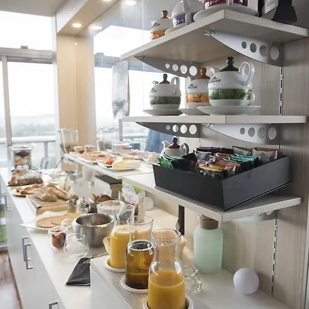 Hotel The Originals City, Le Concorde Panoramique, 3*