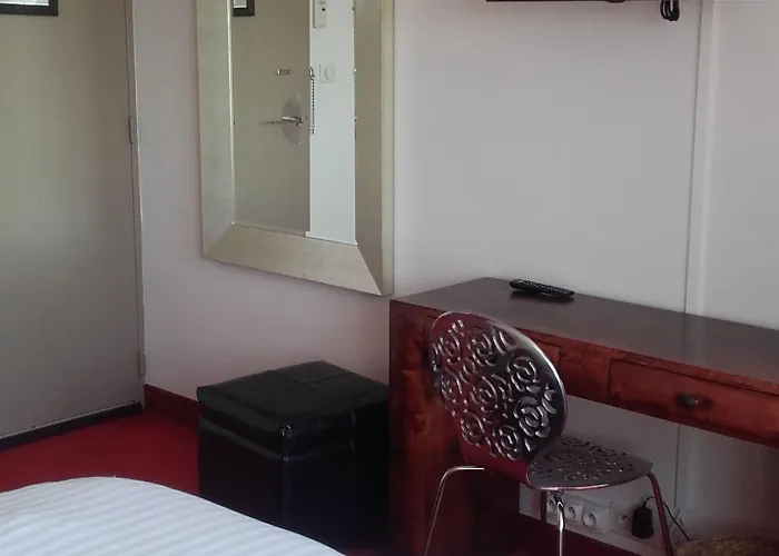 The Originals City, Le Concorde Panoramique, 3*